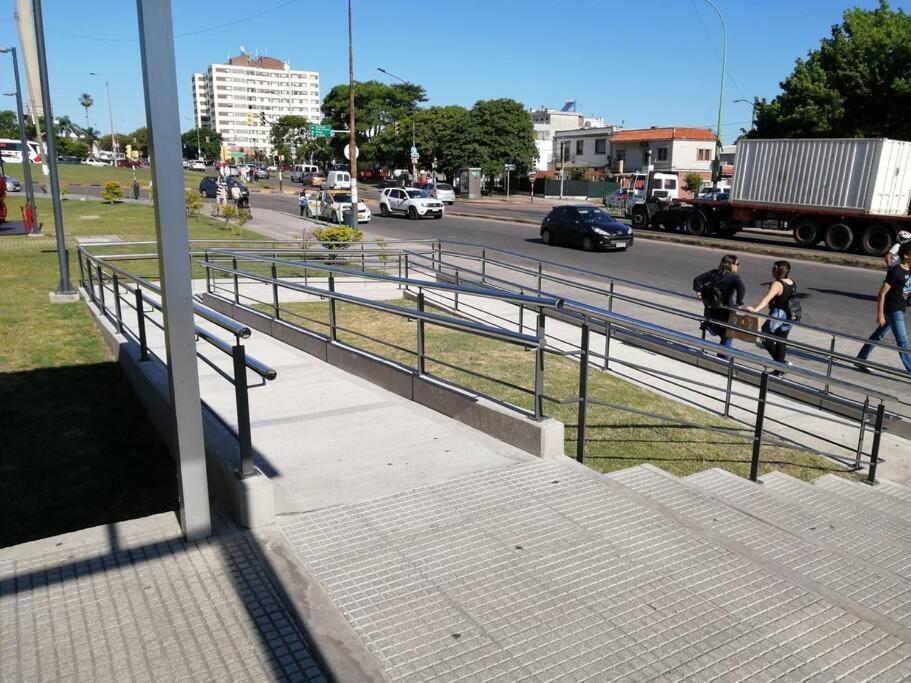 Excelente Apartamento En Montevideo Apartment Exterior photo